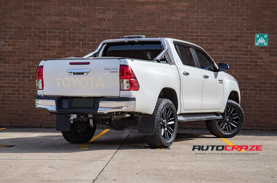 TOYOTA HILUX N80 4WD MO978 RAZOR SATIN BLACK MACHINED 